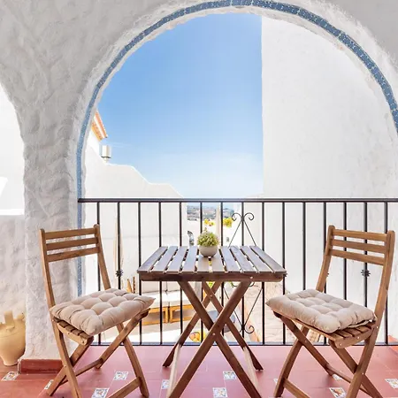 Holiday home Casa De La Buena Vida - 3 Bedroom Townhouse With Sea View