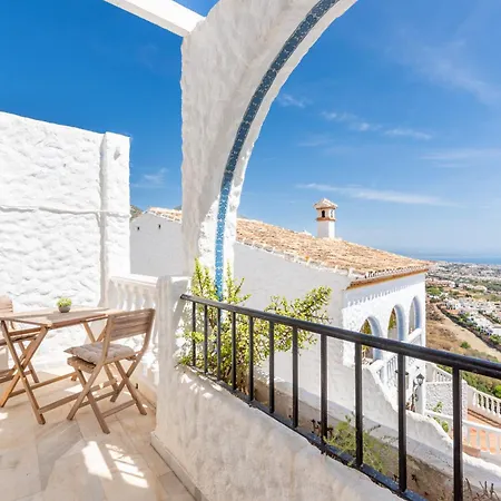 Casa De La Buena Vida - 3 Bedroom Townhouse With Sea View * Benalmadena
