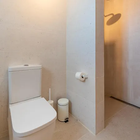 Casa De La Buena Vida - 3 Bedroom Townhouse With Sea View Hébergement de vacances Benalmádena